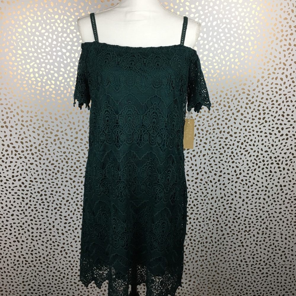 Hope & Harlow Lace Off Shoulder Shift Dress - Picture 1 of 7